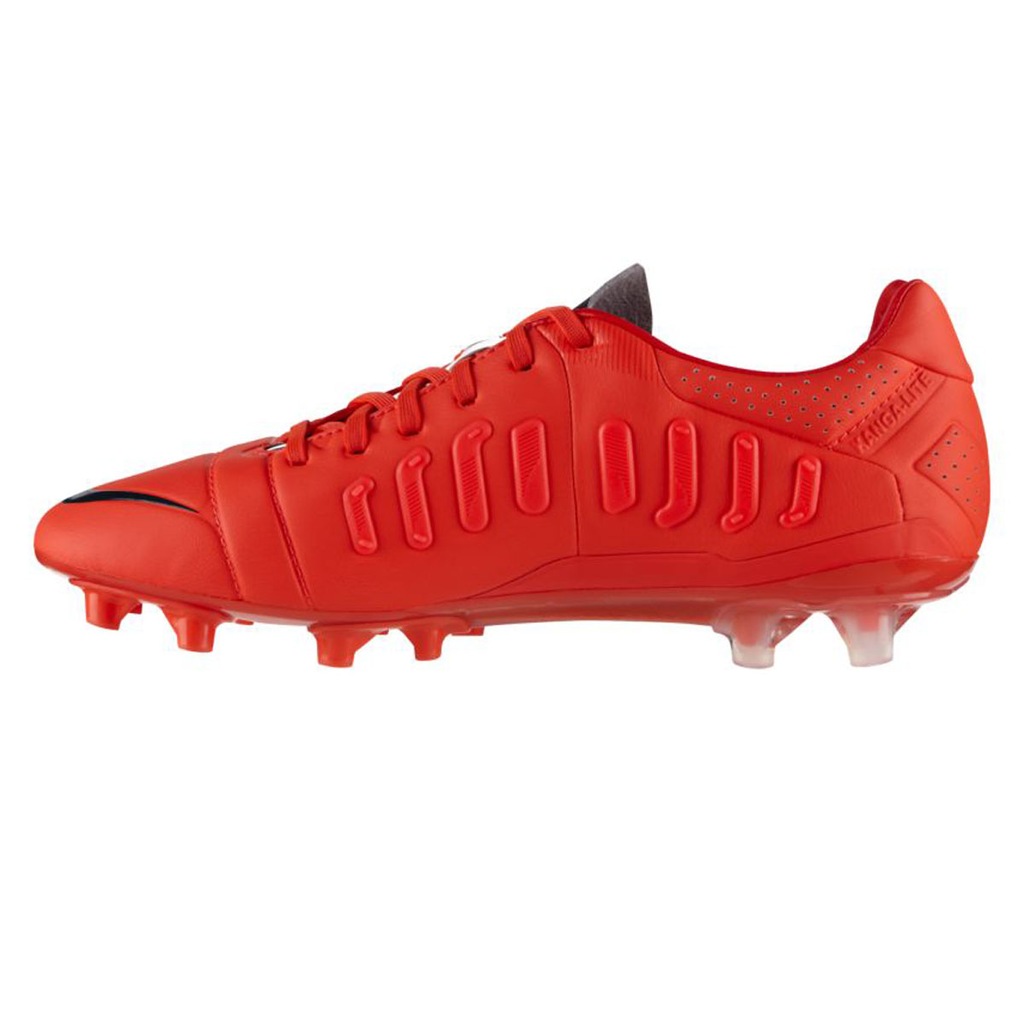 Chuteira de Campo Nike CTR360 Maestri III FG | Centauro