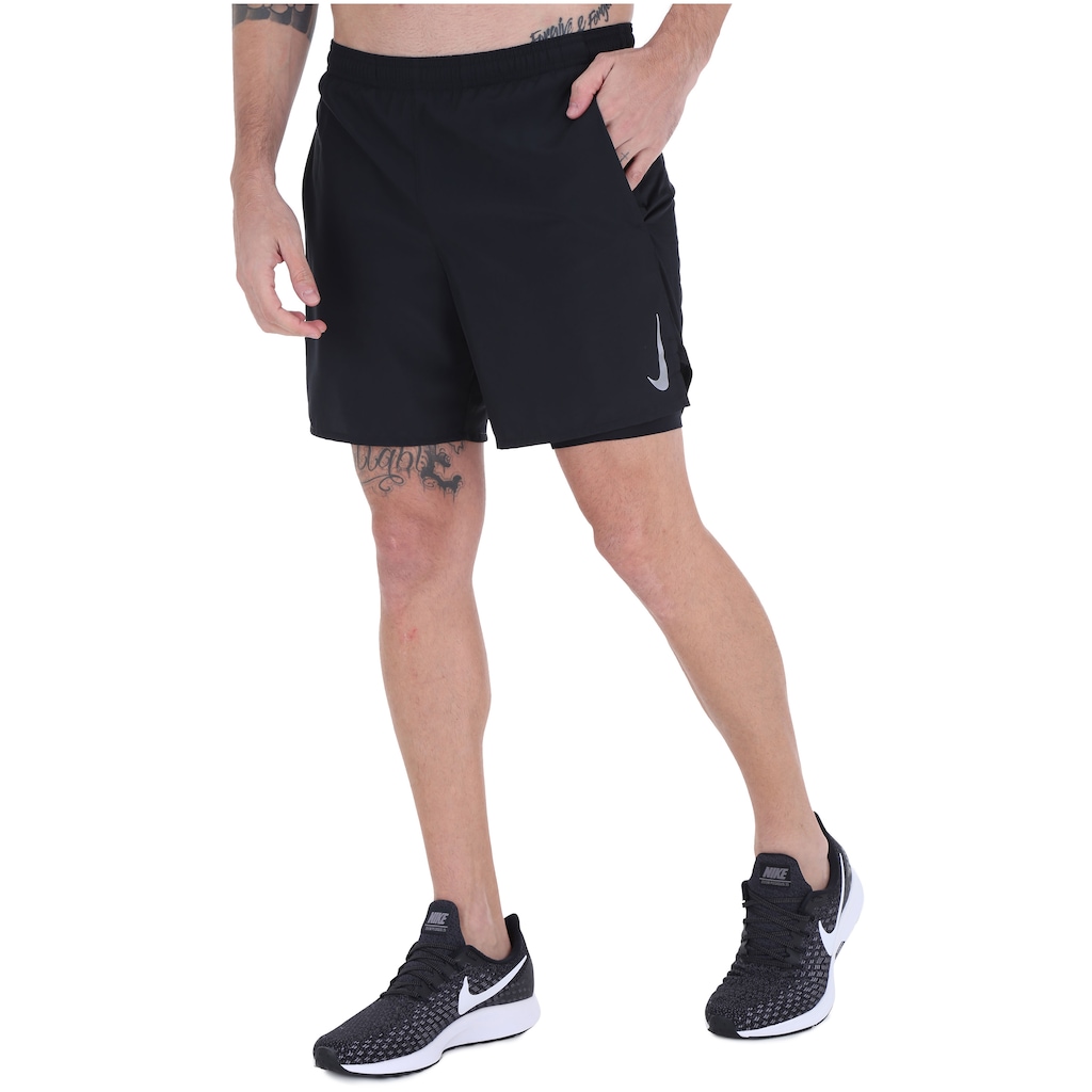 Bermuda Nike Challenger 7In 2In1 - Masculina - Foto 2