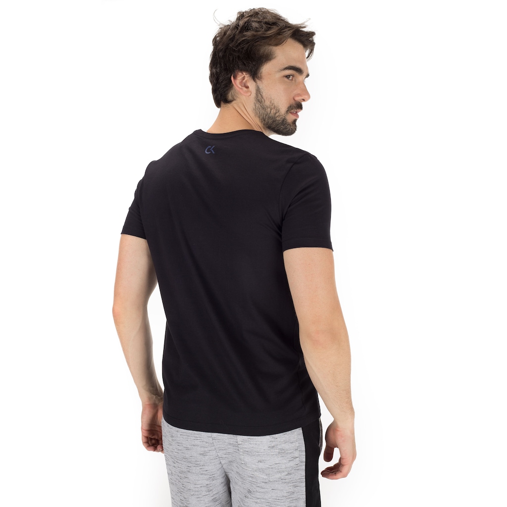 Imagem 2 do produto Camiseta Calvin Klein Básica - Masculina