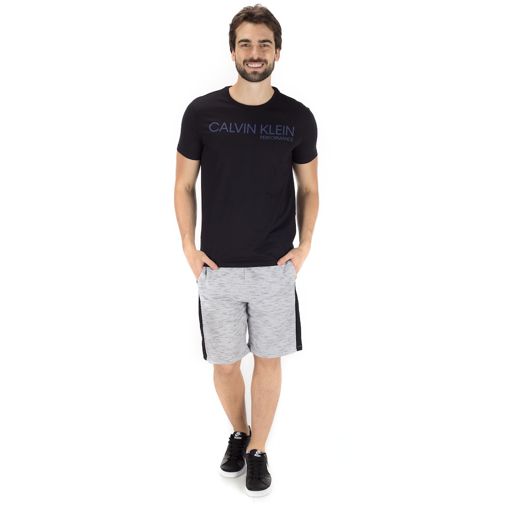 Imagem 3 do produto Camiseta Calvin Klein Básica - Masculina