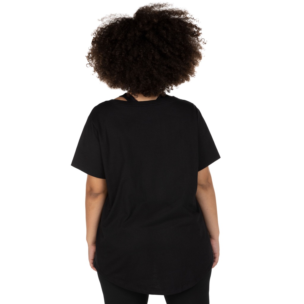 Imagem 2 do produto Camiseta Nike Sportswear Essential Plus - Feminina