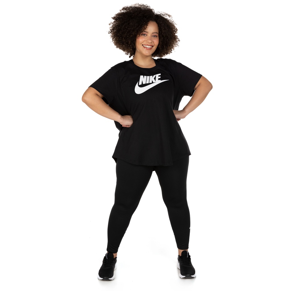 Imagem 3 do produto Camiseta Nike Sportswear Essential Plus - Feminina