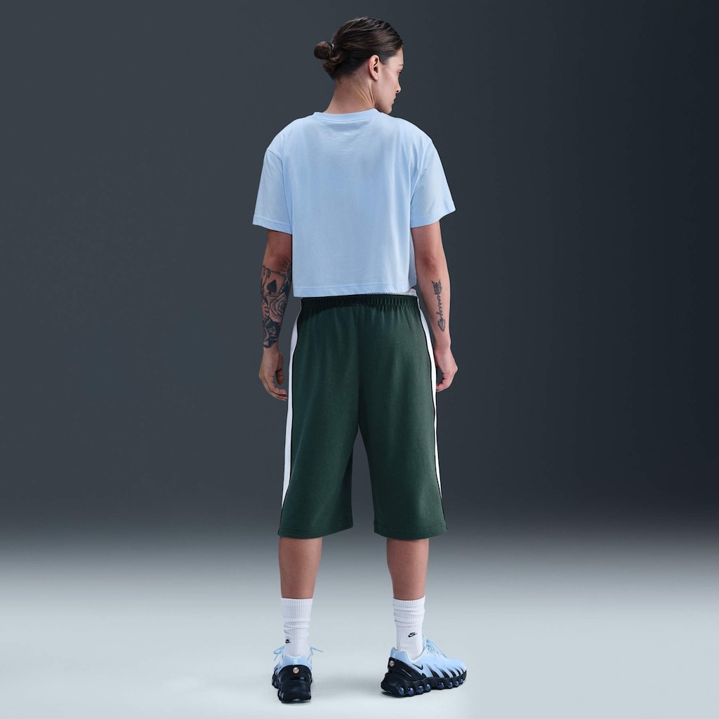 Imagem 5 do produto Blusa Cropped Nike Tee Sportswear Essential - Feminina