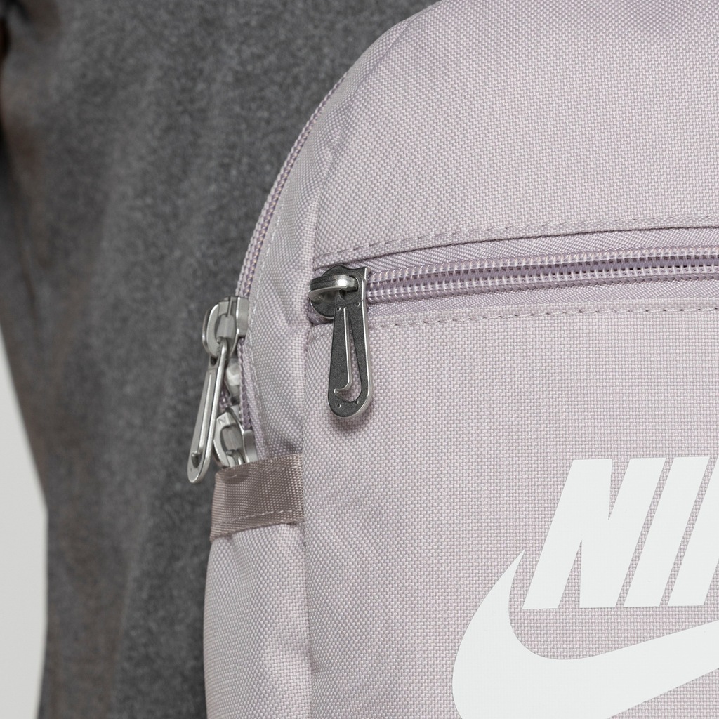Imagem 3 do produto Mini Mochila Nike Futura 365 - 6 Litros