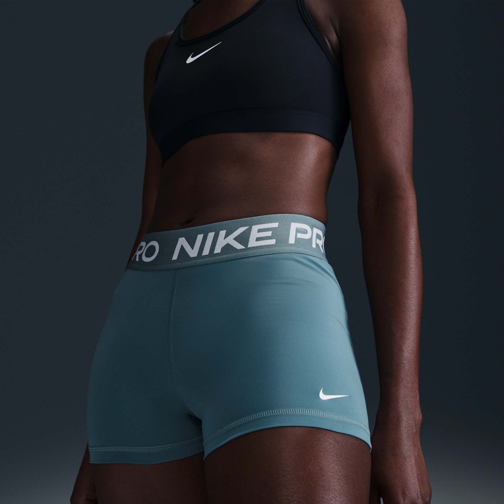 Imagem 2 do produto Bermuda Nike LFC Sportswear Heritage JG - Feminina