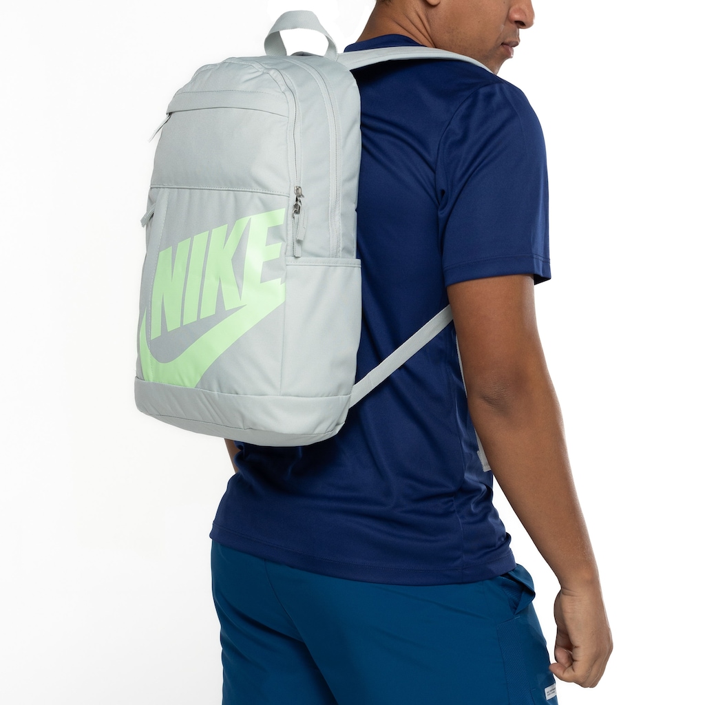 Mochila Nike Elemental Hbr 21L Recortes Respiráveis