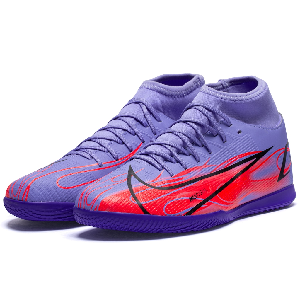 Chuteira do Kylian Mbappé Futsal Nike Mercurial Superfly 8 Club