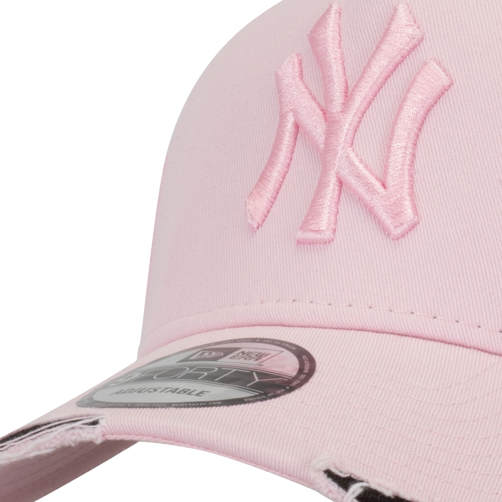 Boné New York Yankees MLB Aba Curva New Era 940 Strapback Destroyed - Adulto - Foto 4