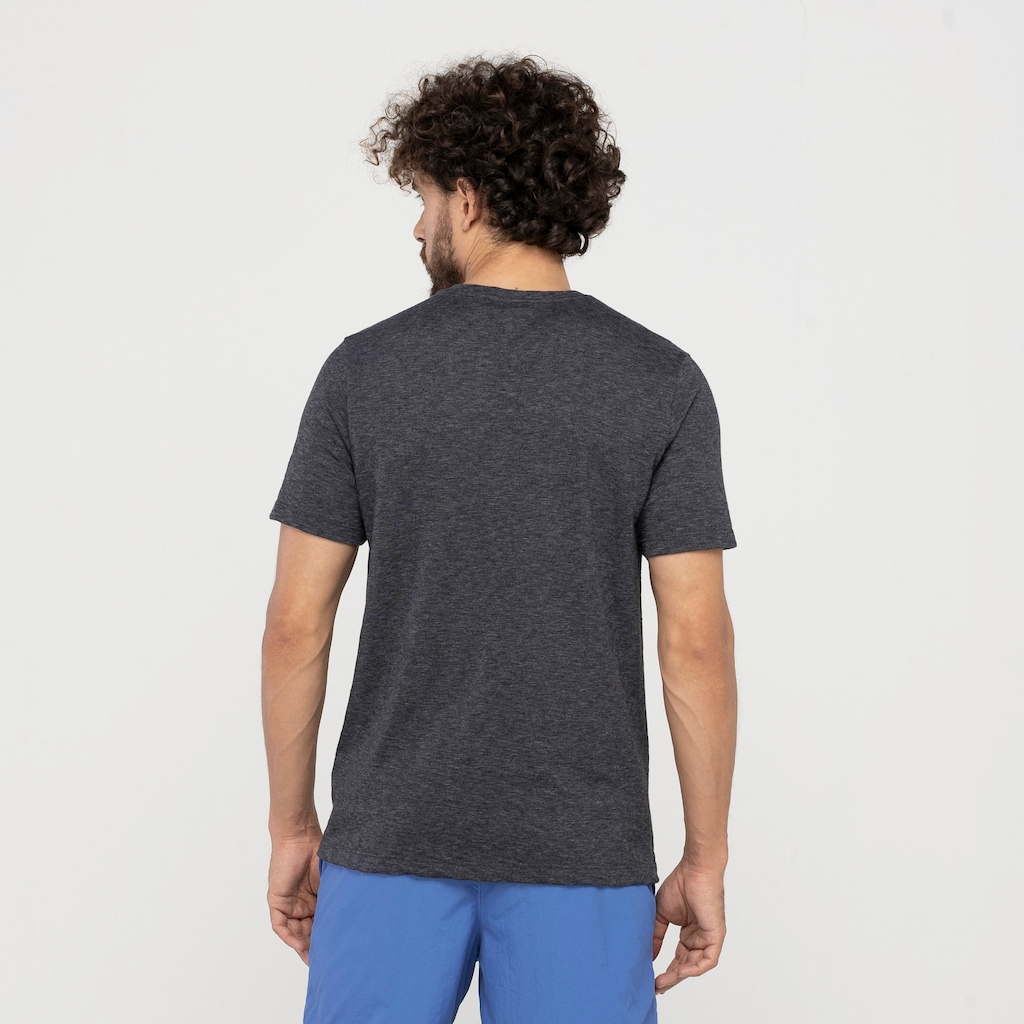 Imagem 2 do produto Camiseta ASICS Manga Curta Lic Logo Degradê - Masculina