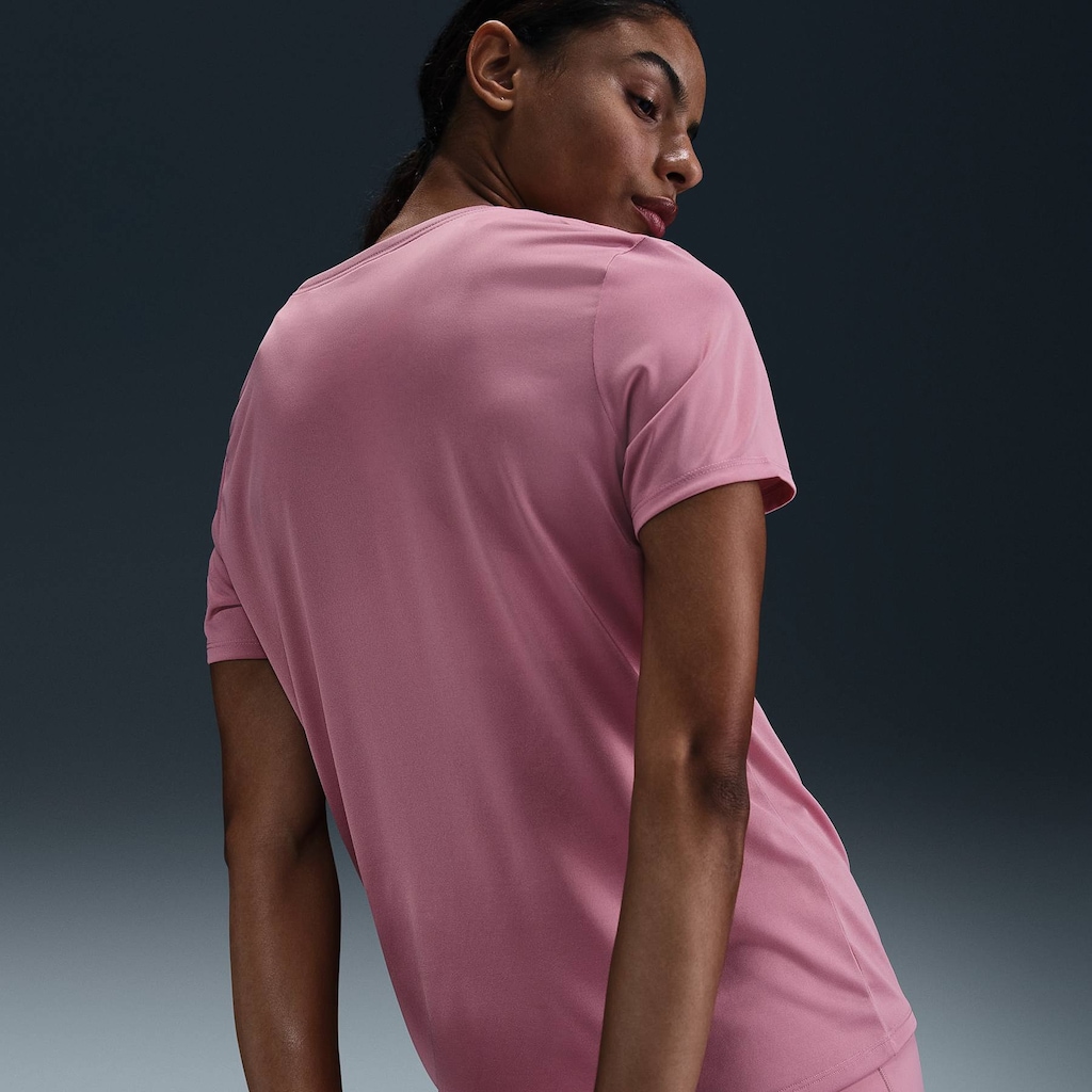 Imagem 3 do produto Camiseta Nike Training Dri-FIT - Feminina