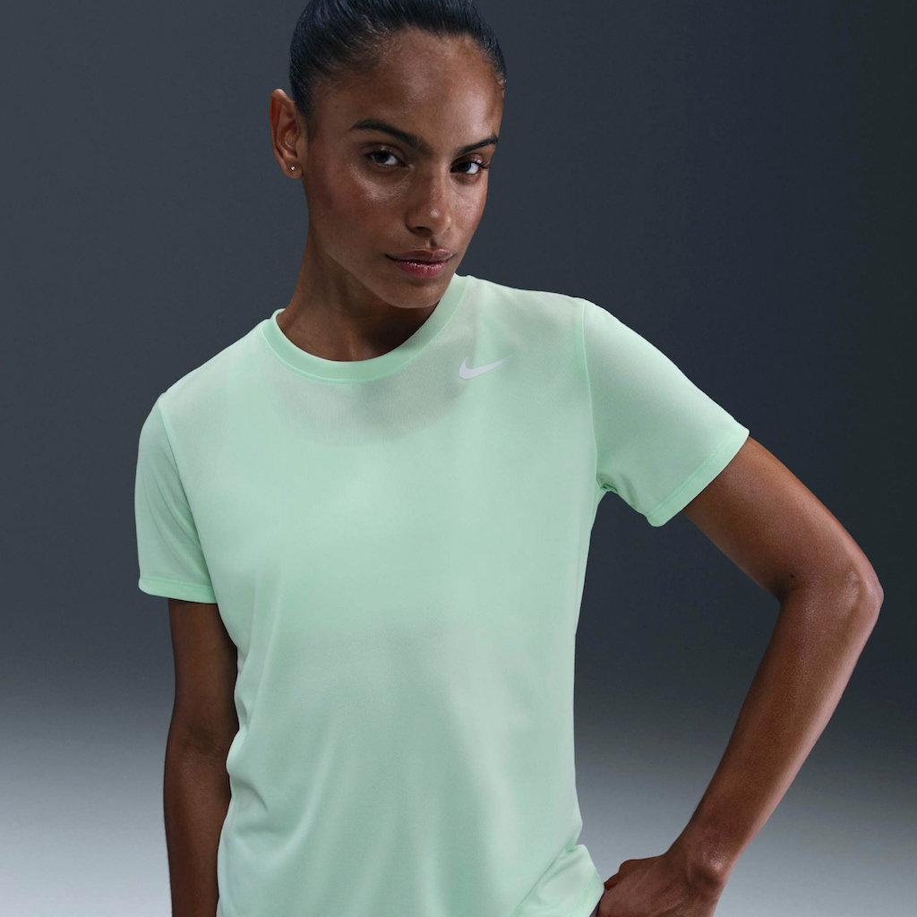 Imagem 2 do produto Camiseta Nike Training Dri-FIT - Feminina