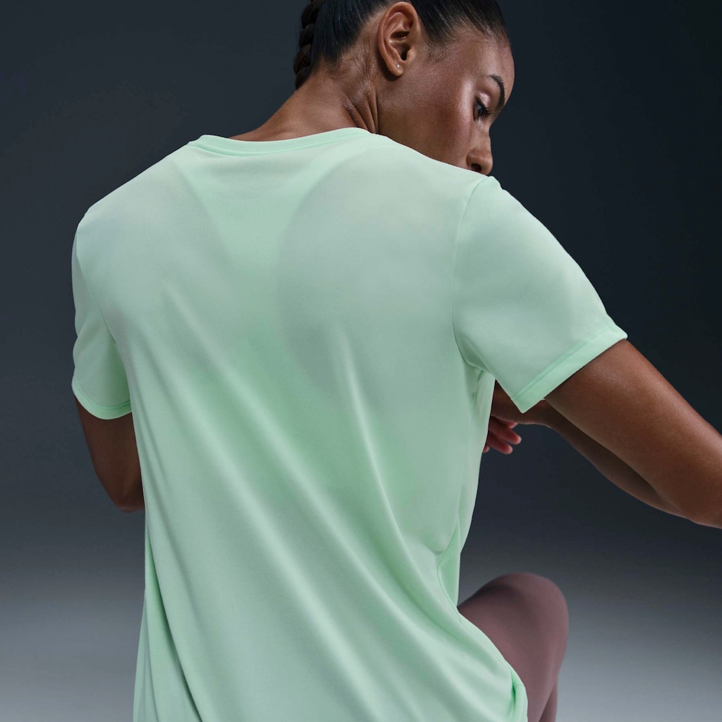 Imagem 3 do produto Camiseta Nike Training Dri-FIT - Feminina