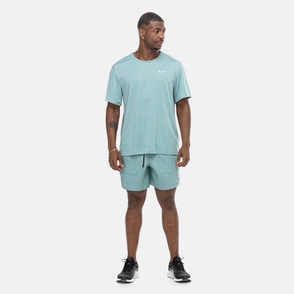 Imagem 3 do produto Camiseta Masculina Nike Manga Curta com Proteção UV Miler