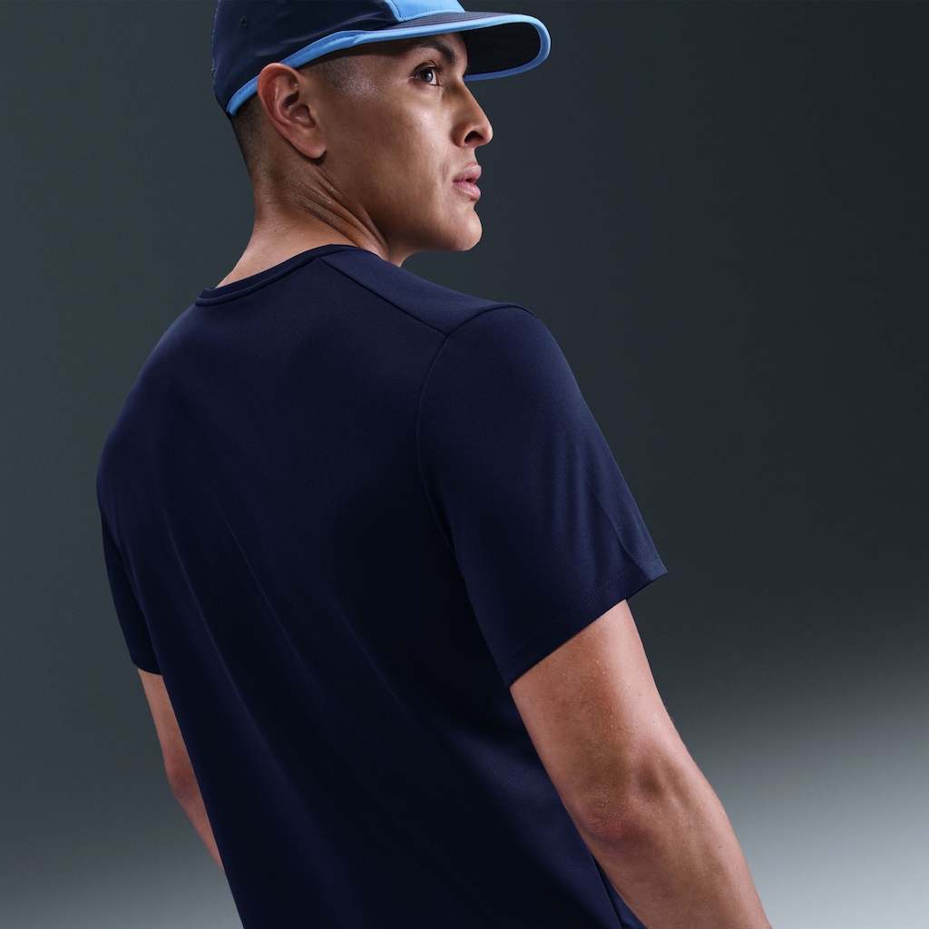 Imagem 5 do produto Camiseta Masculina Nike Manga Curta com Proteção UV Miler