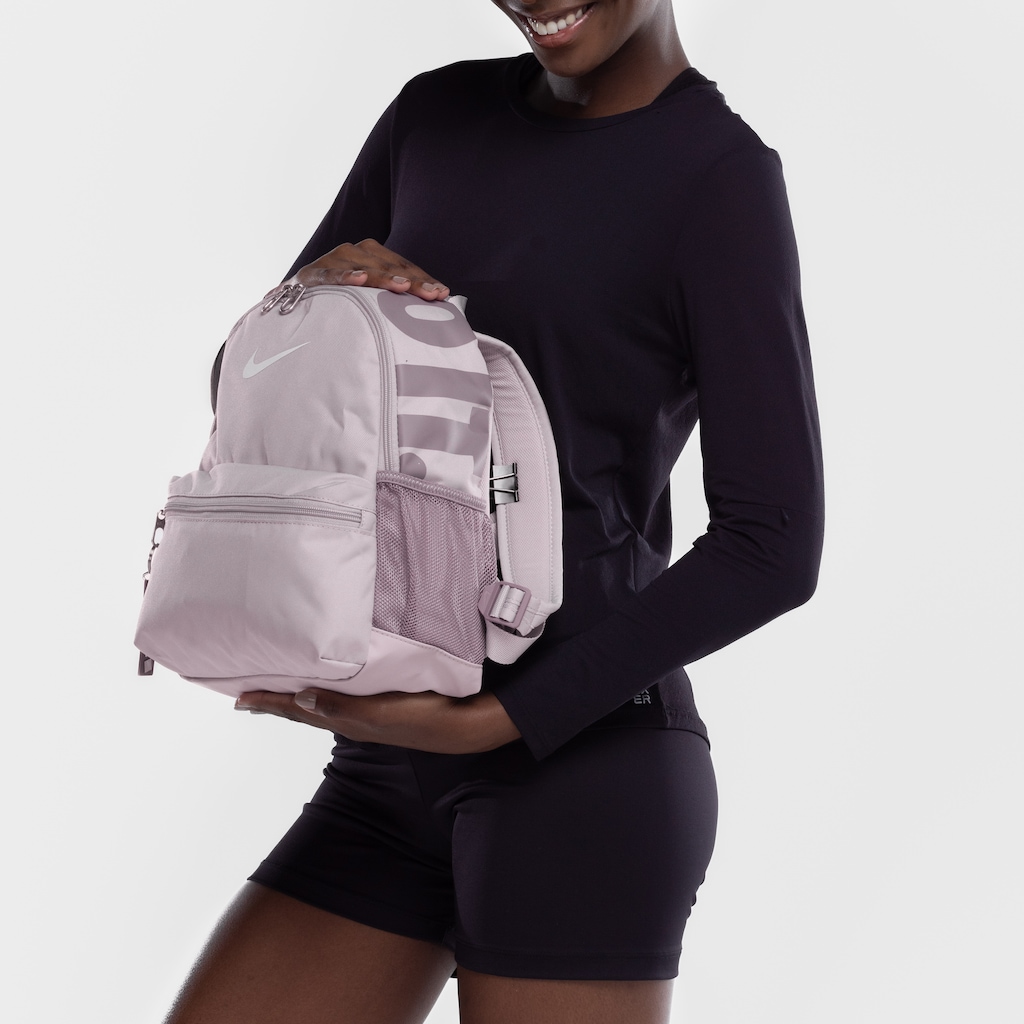 Imagem 2 do produto Mini Mochila Nike Brasilia JDI BKPK - 11 Litros