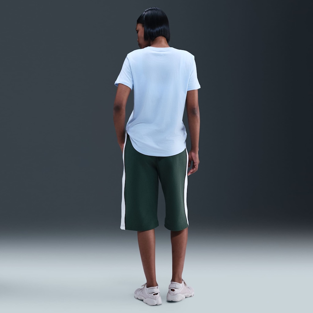 Imagem 5 do produto Camiseta Feminina Nike Manga Curta Sportswear Essential Icon