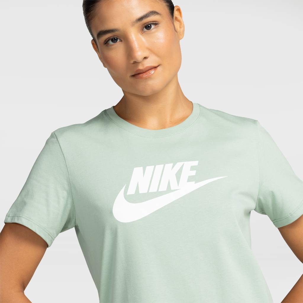 Imagem 4 do produto Camiseta Feminina Nike Manga Curta Sportswear Essential Icon