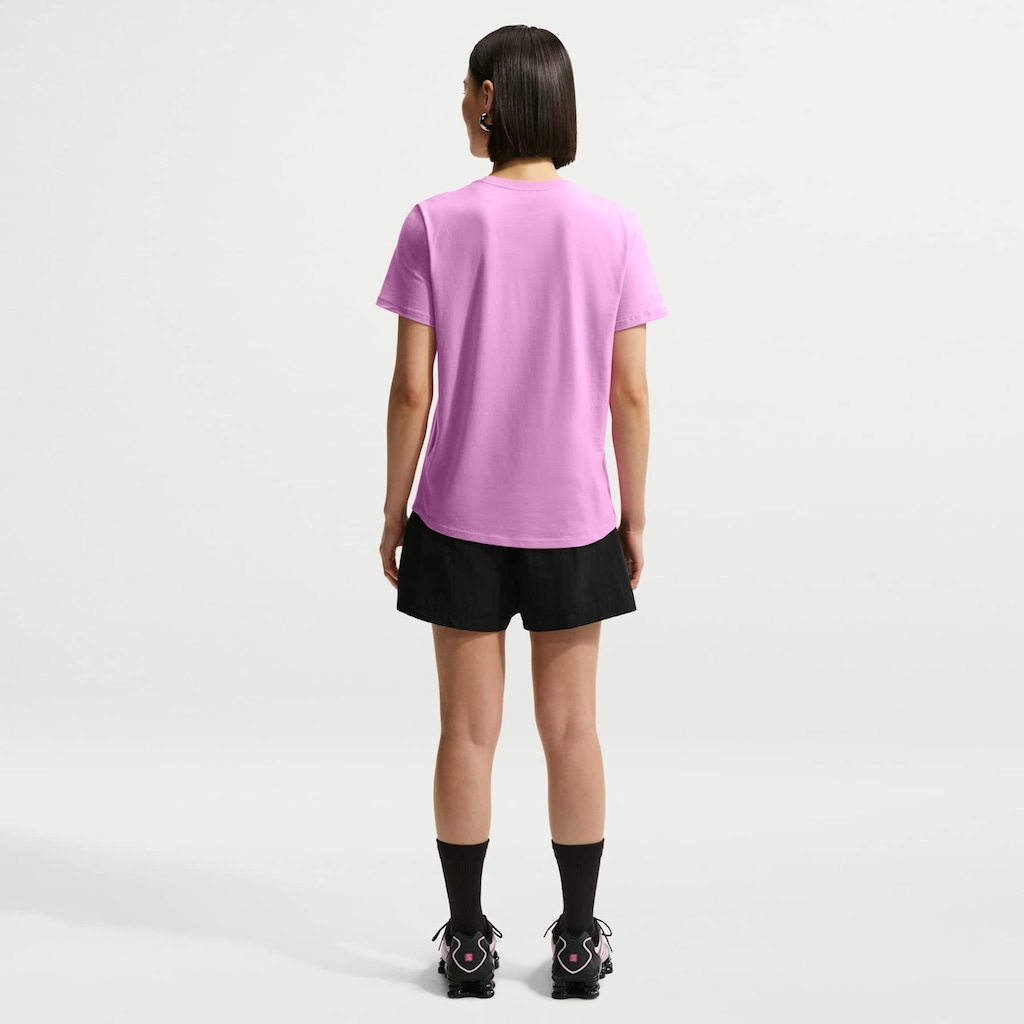 Imagem 3 do produto Camiseta Feminina Nike Manga Curta Sportswear Club