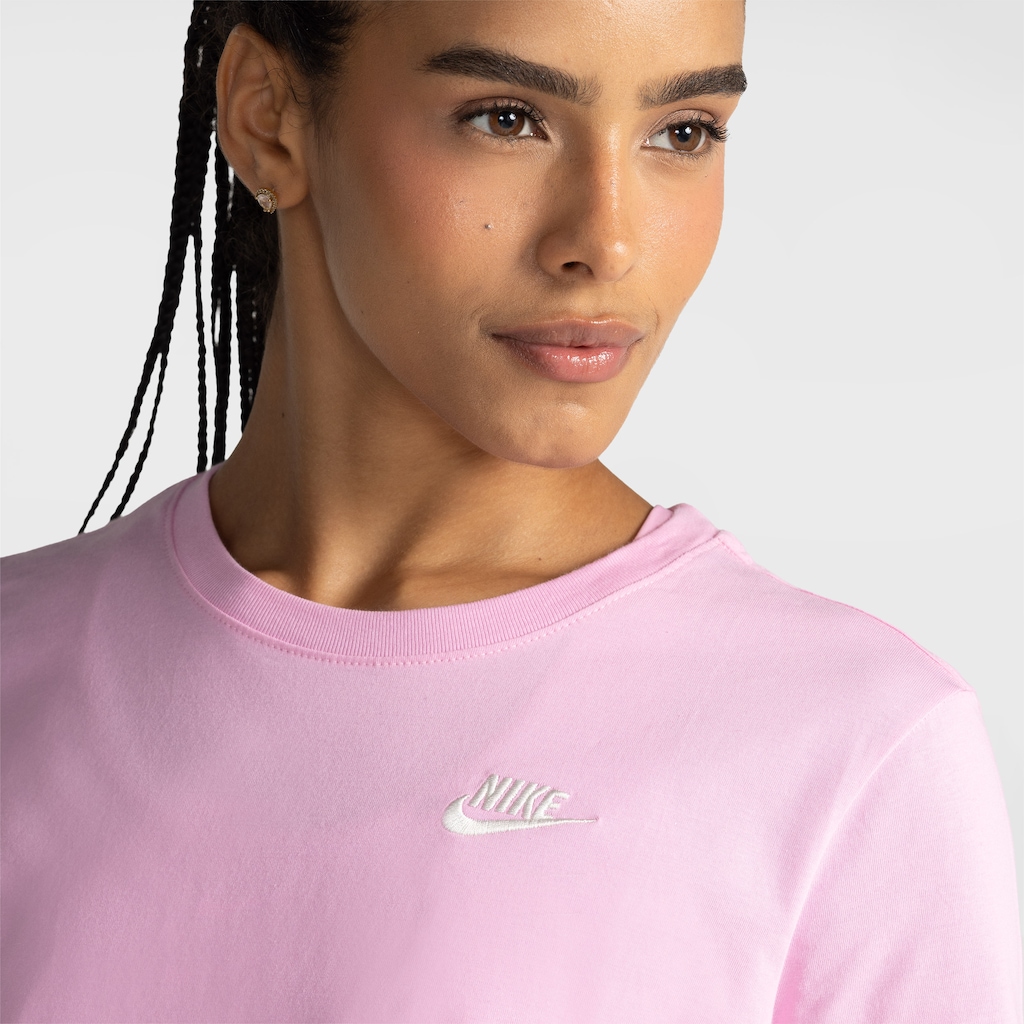 Imagem 4 do produto Camiseta Feminina Nike Manga Curta Sportswear Club