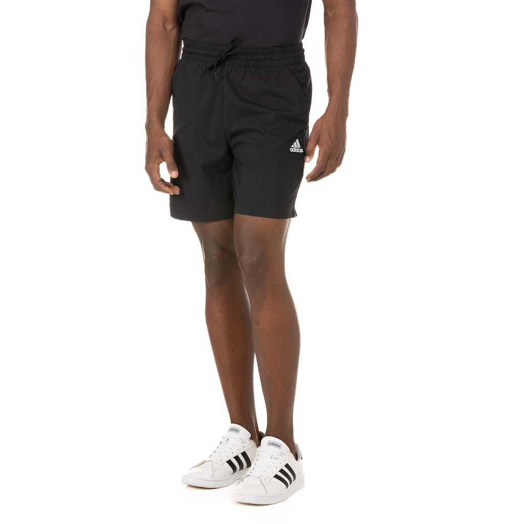 Imagem 3 do produto Bermuda Masculina adidas Chelsea Logo Pequeno