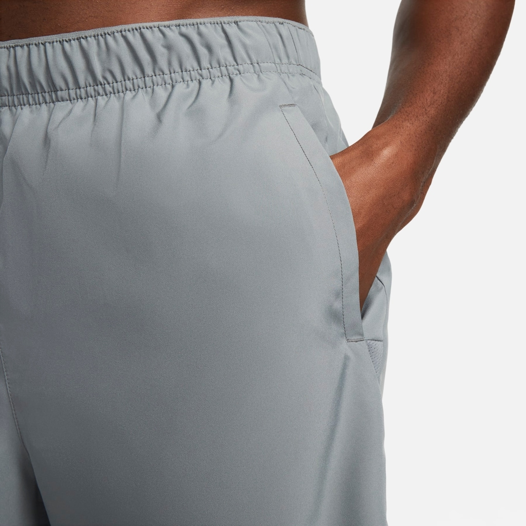 Imagem 5 do produto Bermuda Masculina Nike Dri-Fit Challenger 72IN1
