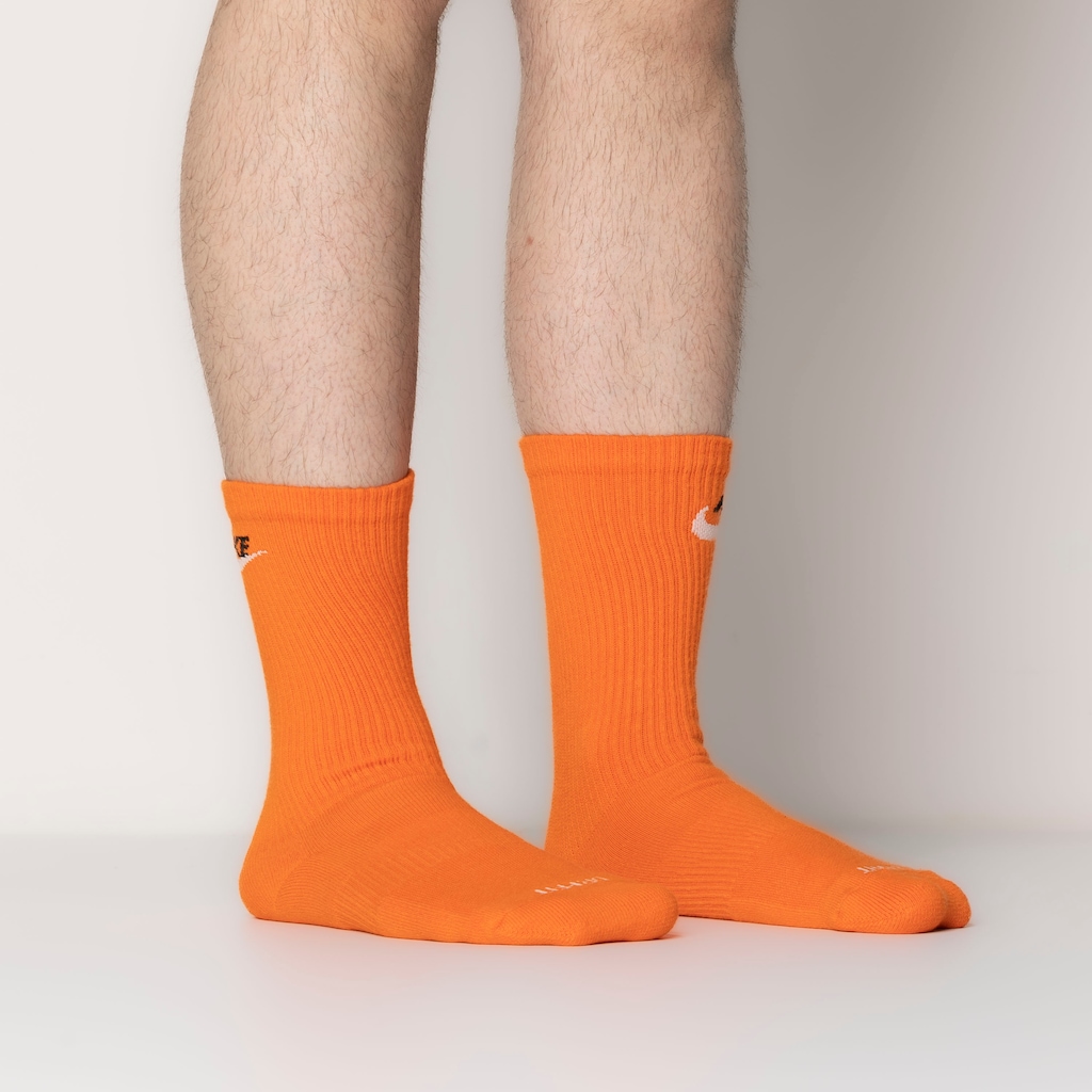 Imagem 5 do produto Kit de Meias Cano Alto Nike Masculino Dri-Fit Cushioned Crew com 3 Pares