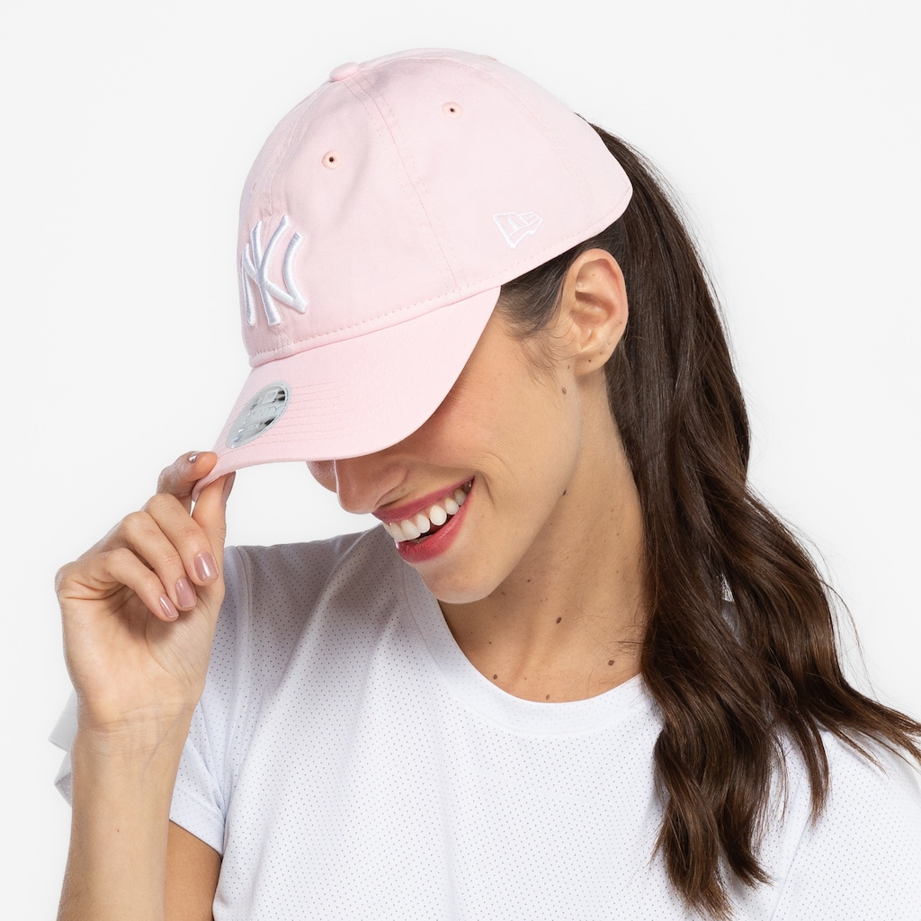 Imagem 3 do produto Boné Aba Curva New York Yankees MLB Snapback 920 St Girl - Adulto