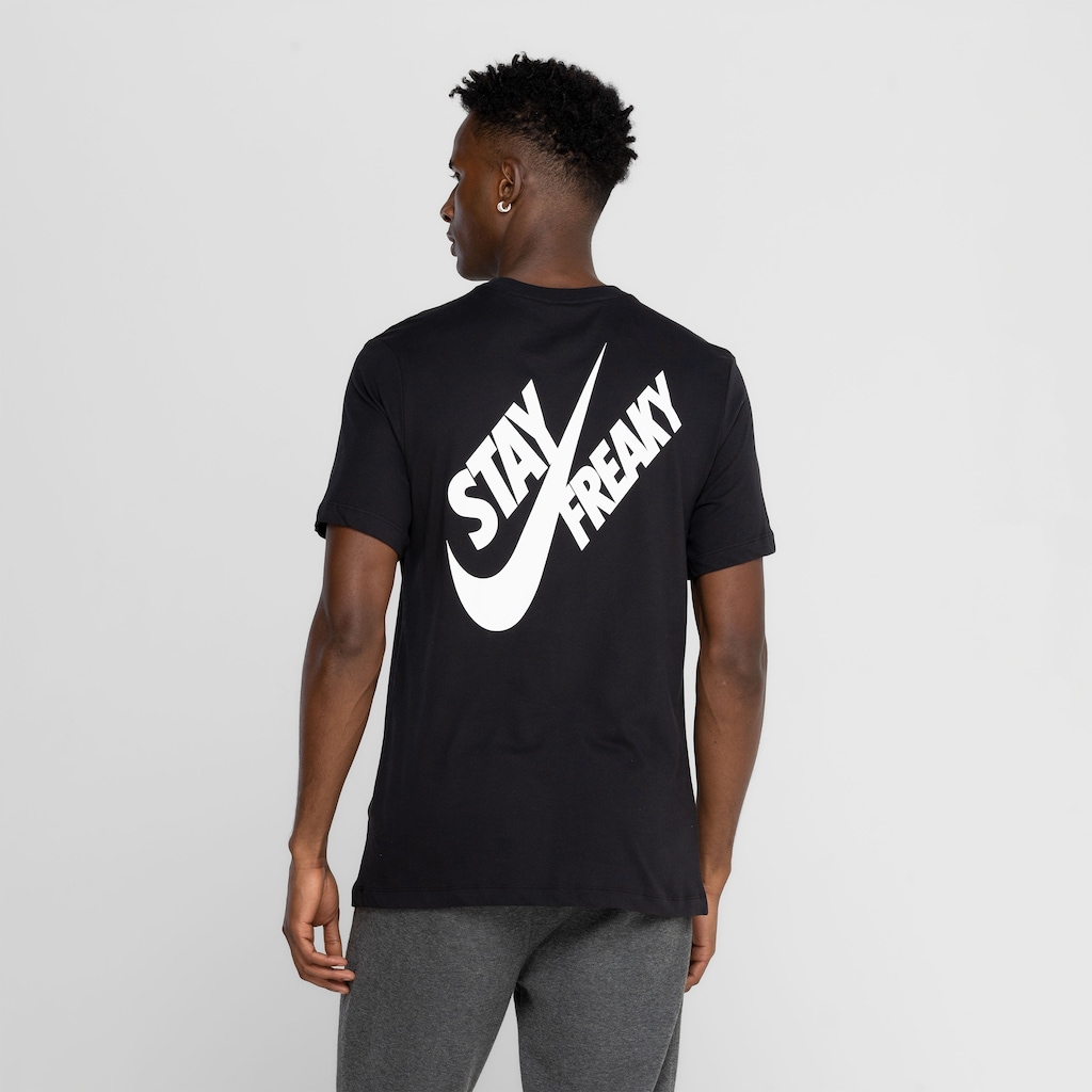 Imagem 2 do produto Camiseta Masculina Giannis Nike Dri-Fit Manga Curta Tee
