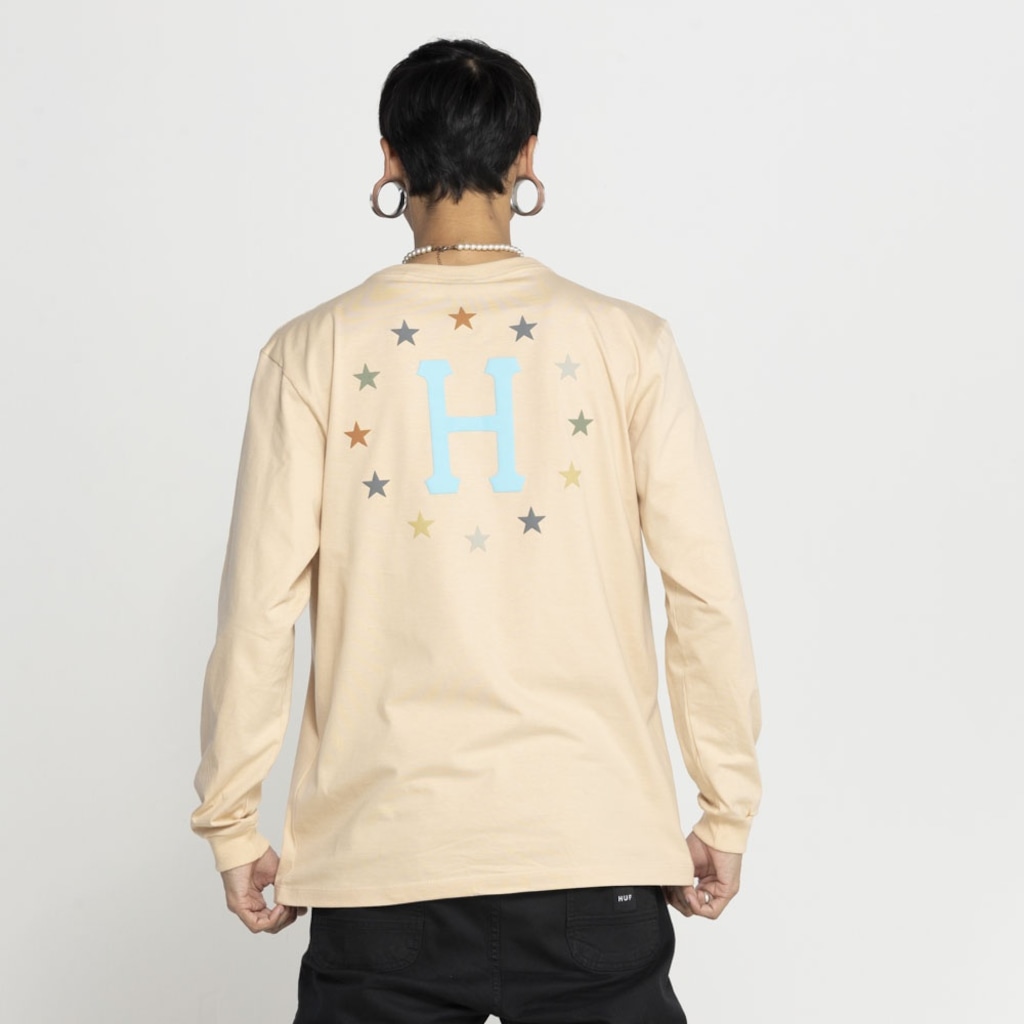Imagem 4 do produto Camiseta Huf Manga Longa Puff Galaxies