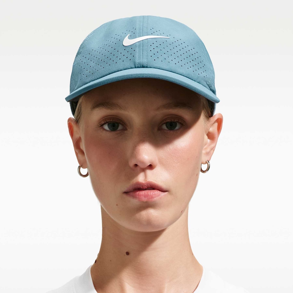 Imagem 4 do produto Boné Aba Curva Nike Strapback Dri-Fit ADV Cap Mid - Adulto