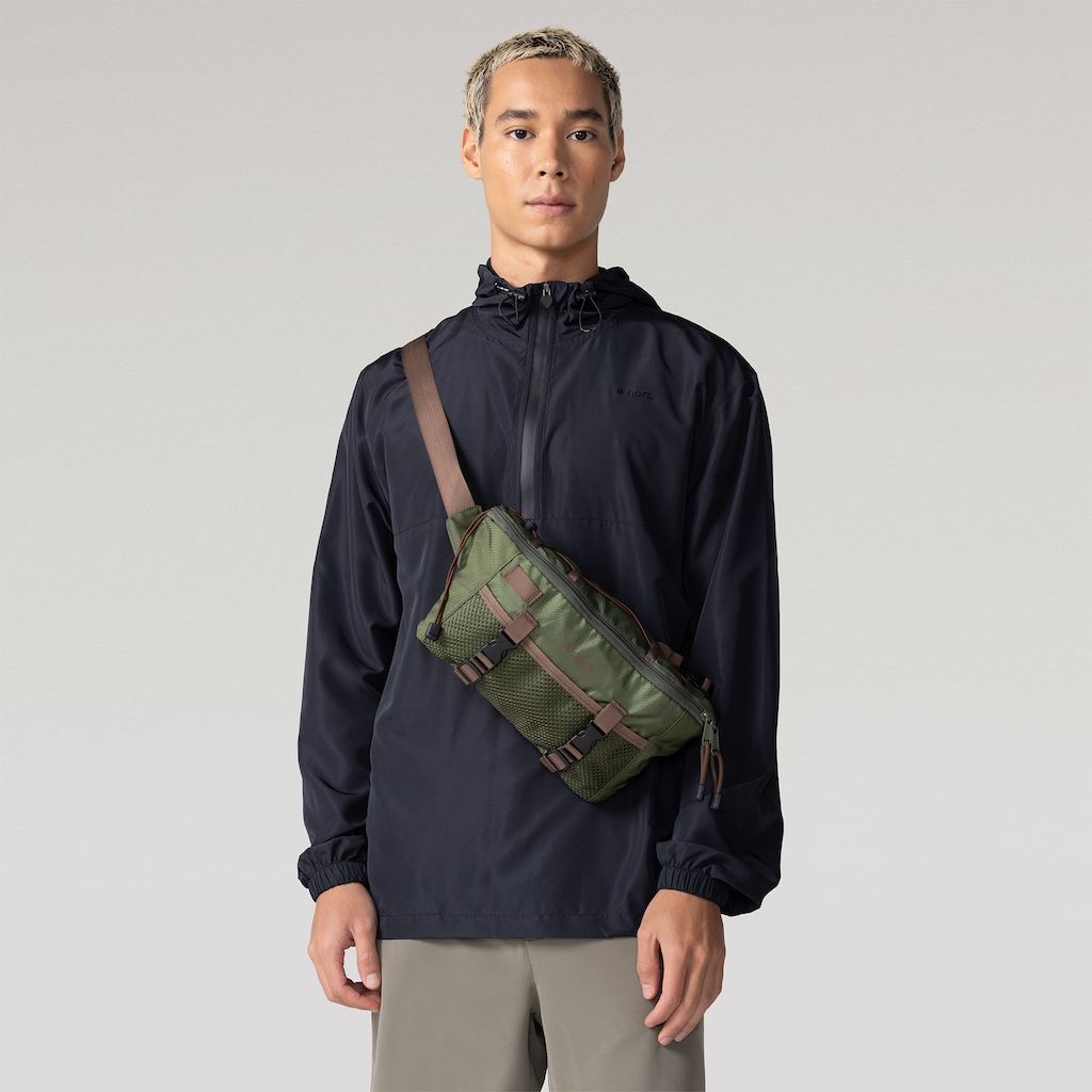 Blusão Masculino Nord com Capuz Resistente à Água