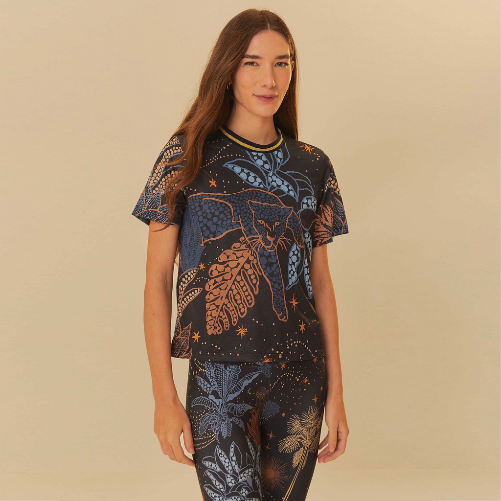 Camiseta Feminina Farm Manga Curta Dry Floresta Estelar - Foto 1