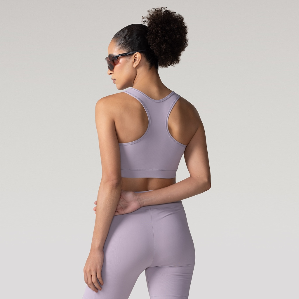Imagem 2 do produto Top Fitness com Bojo Removível ASICS Basic Logo Média Sustentação Adulto