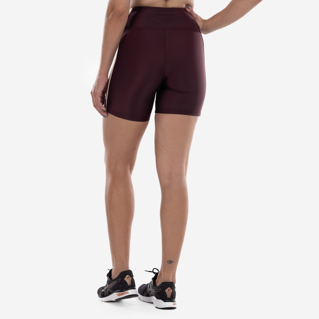Imagem 2 do produto Bermuda Feminina ASICS Recortes Poliamida UV