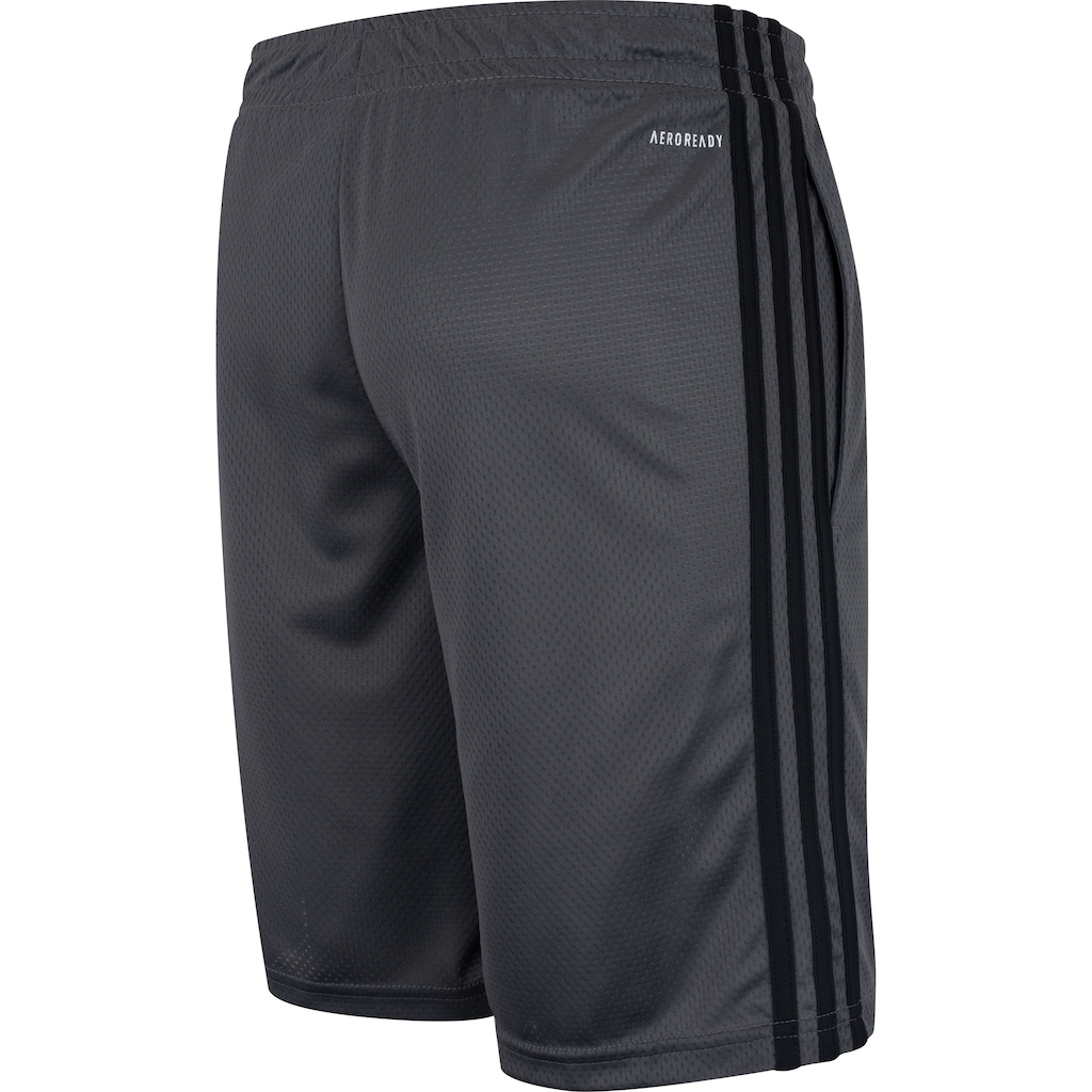 Imagem 5 do produto Bermuda Masculina adidas Basica 3 Listras