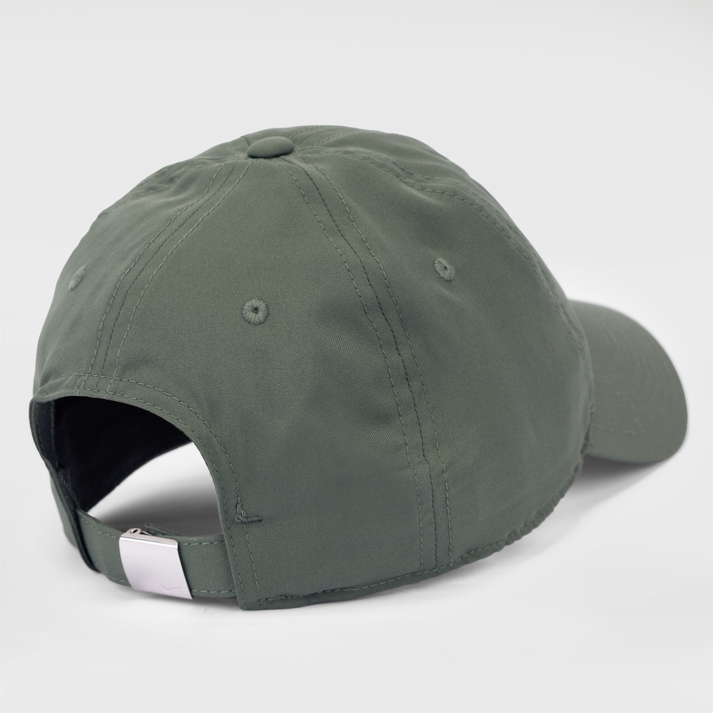 Imagem 3 do produto Boné Aba Curva Nike Strapback Dri-Fit Club Adulto