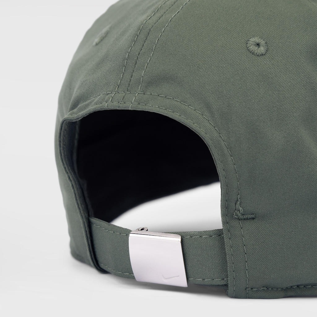 Imagem 5 do produto Boné Aba Curva Nike Strapback Dri-Fit Club Adulto