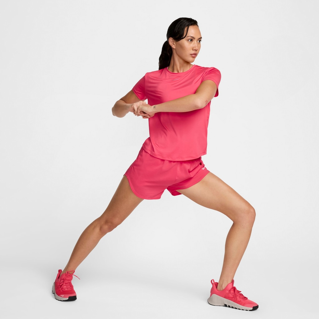 Imagem 3 do produto Camiseta Feminina Nike Manga Curta Dri-fit One Classic