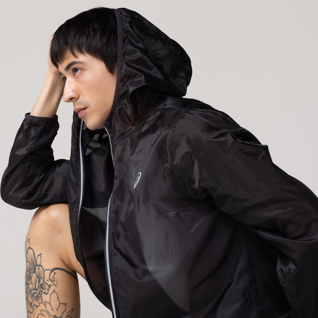 Jaqueta Masculina ASICS com Capuz Ultraleve Packable Repelente à Água