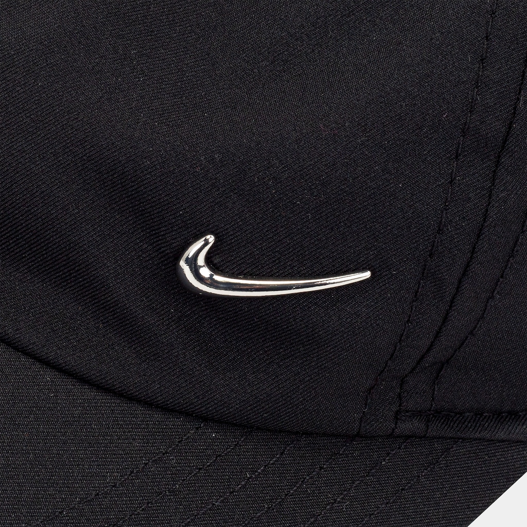 Imagem 5 do produto Boné Aba Curva Nike Strapback Dri-fit Club US CB Metallic Swoosh Infantil