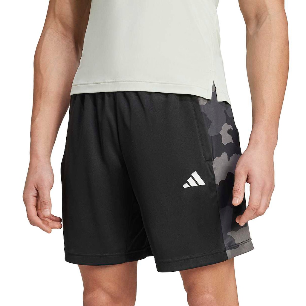 Bermuda Masculina adidas Treino Camuflado - Foto 1