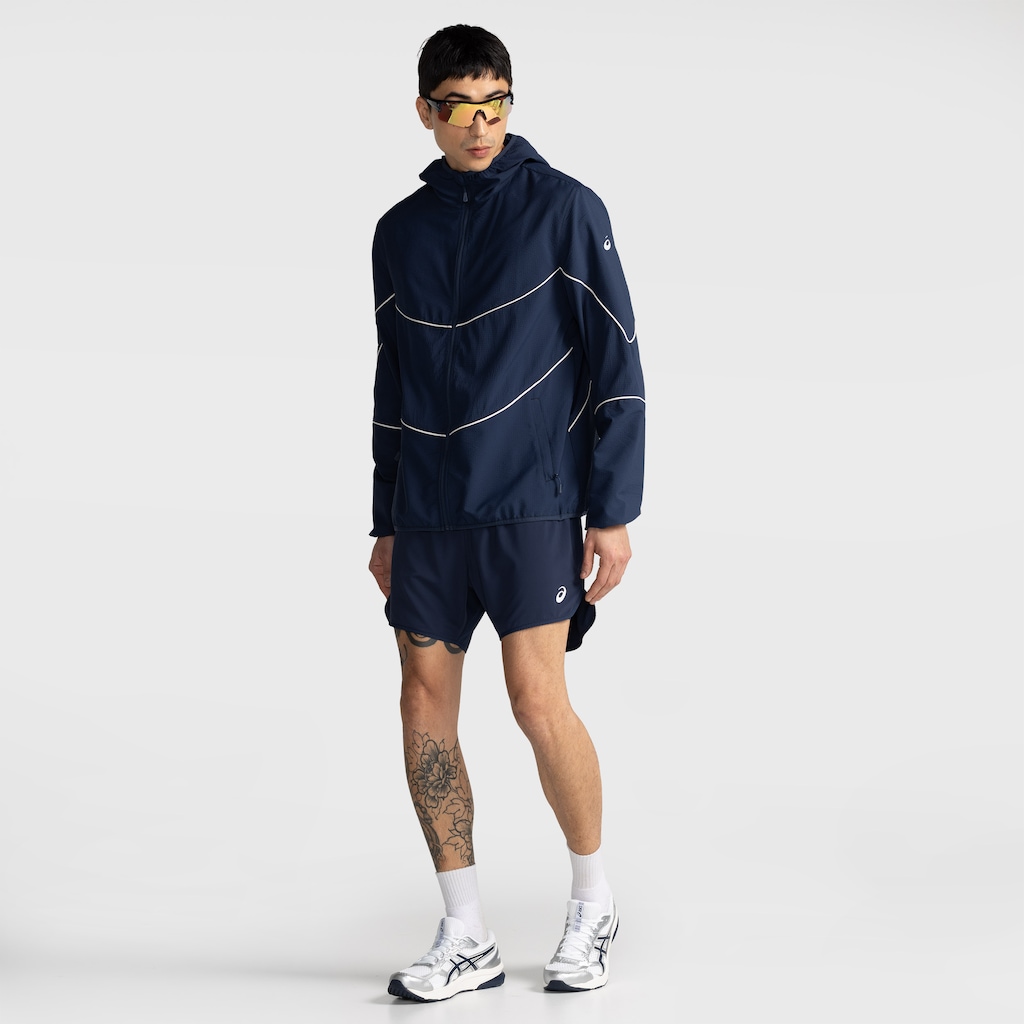 Imagem 3 do produto Bermuda Masculina ASICS 5 Pinstripe 2 em 1 Bolso Interno