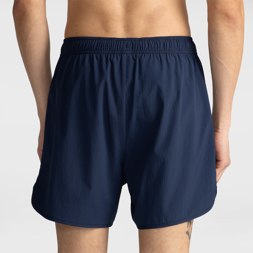 Imagem 2 do produto Bermuda Masculina ASICS 5 Pinstripe 2 em 1 Bolso Interno
