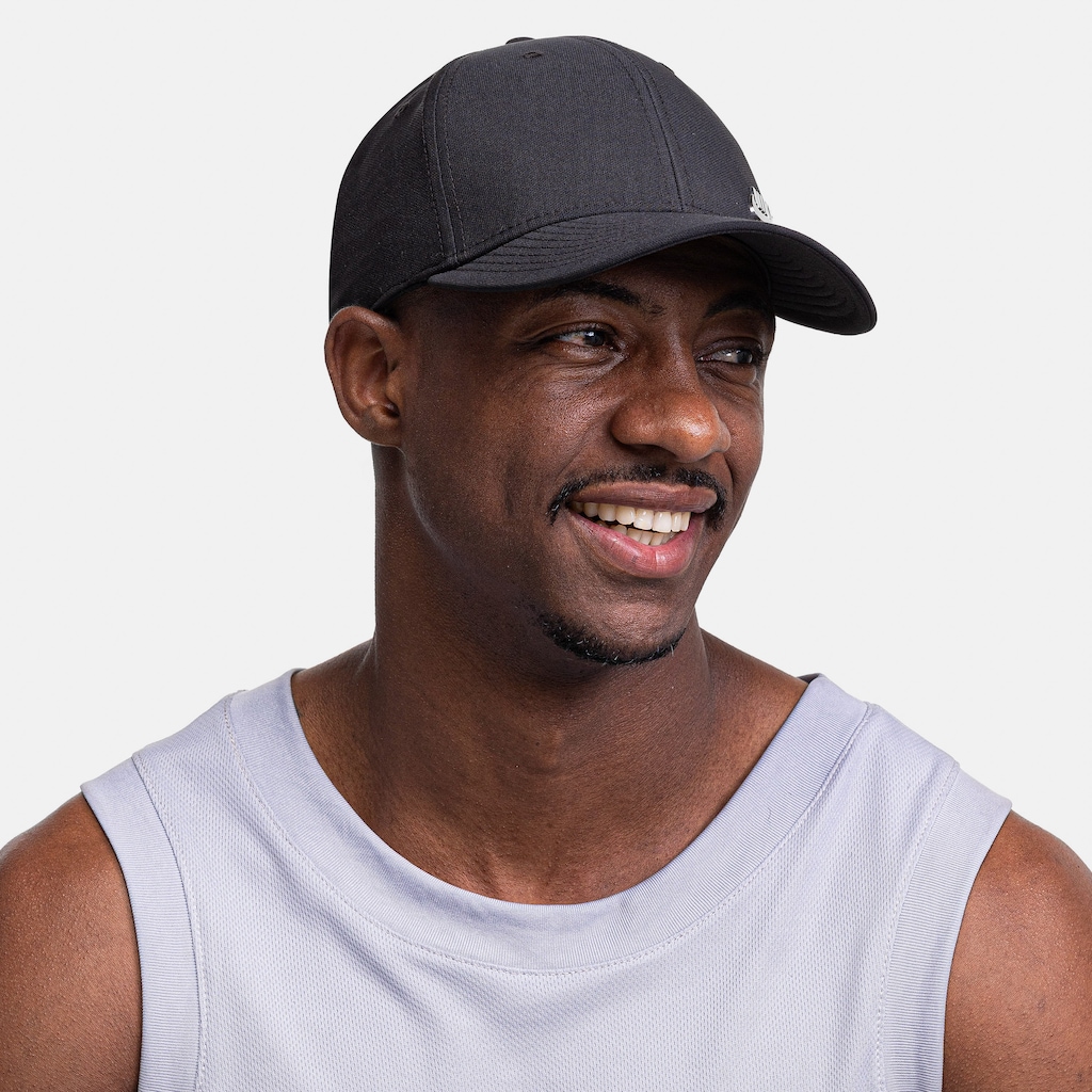 Imagem 4 do produto Boné Aba Curva Nike Strapback Dri-Fit Club Cap MTFUT Adulto
