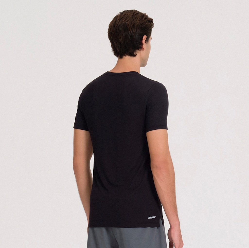 Imagem 2 do produto Camiseta Masculina New Balance Manga Curta Sport Essentials