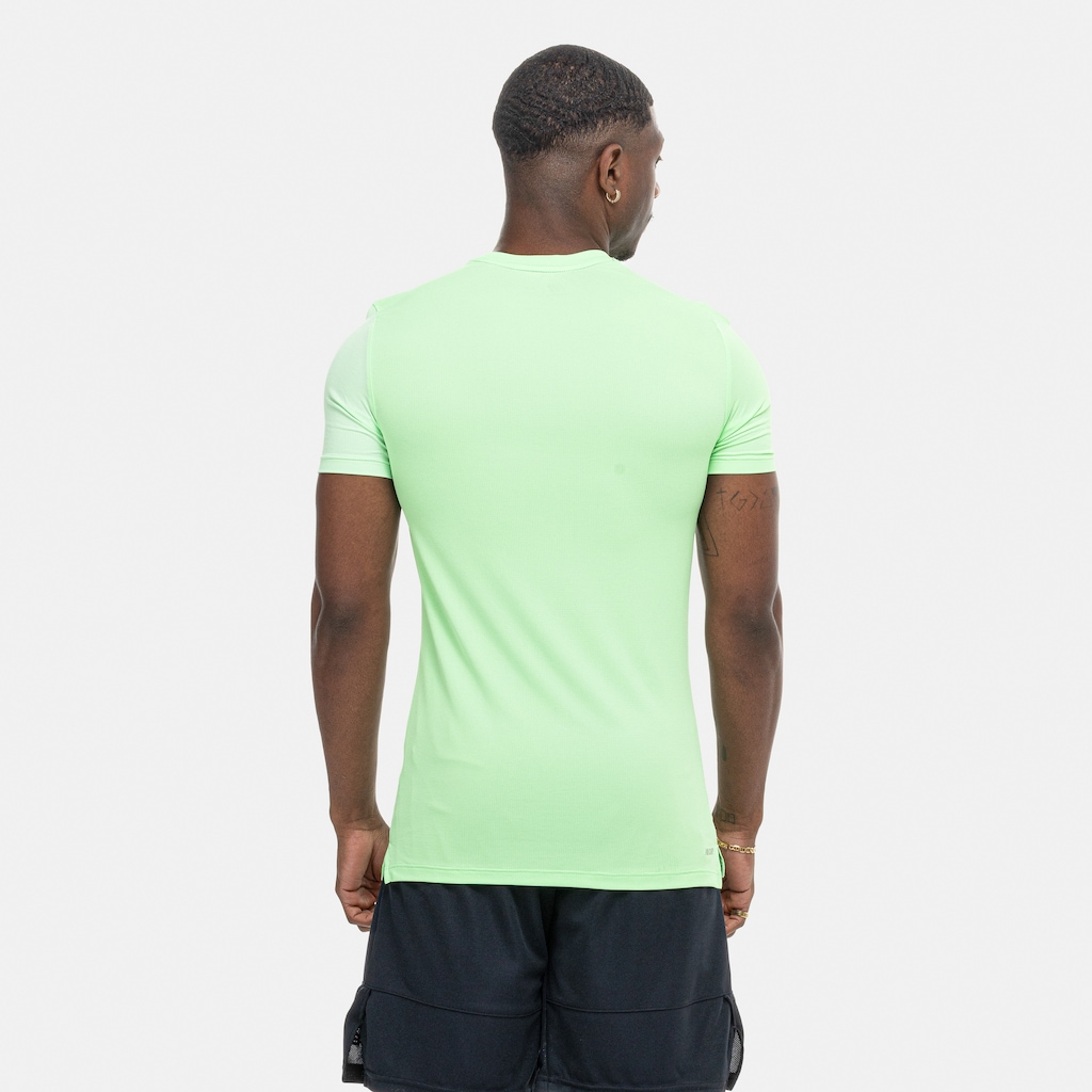 Imagem 2 do produto Camiseta Masculina New Balance Manga Curta Sport Essentials