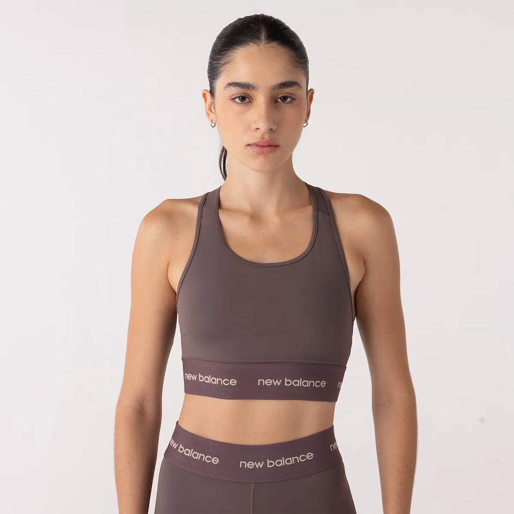 Top Fitness com Bojo Removível New Balance Média Sustentação Sport Essentials Active