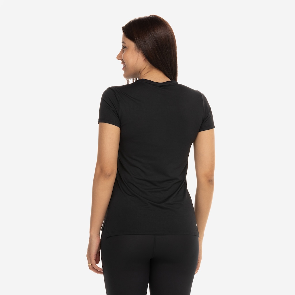 Imagem 2 do produto Camiseta Feminina New Balance Manga Curta Sport Essentials