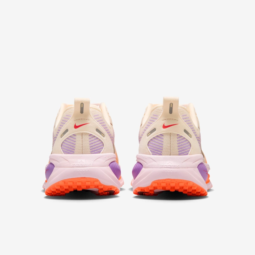 Imagem 5 do produto Tênis Nike Vomero 18 Feminino