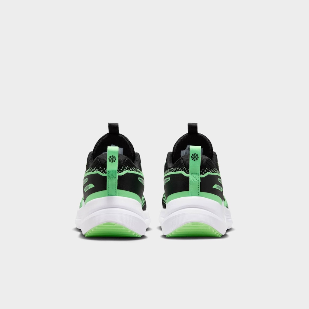 Imagem 4 do produto Tênis Infantil Nike Cosmic Runner